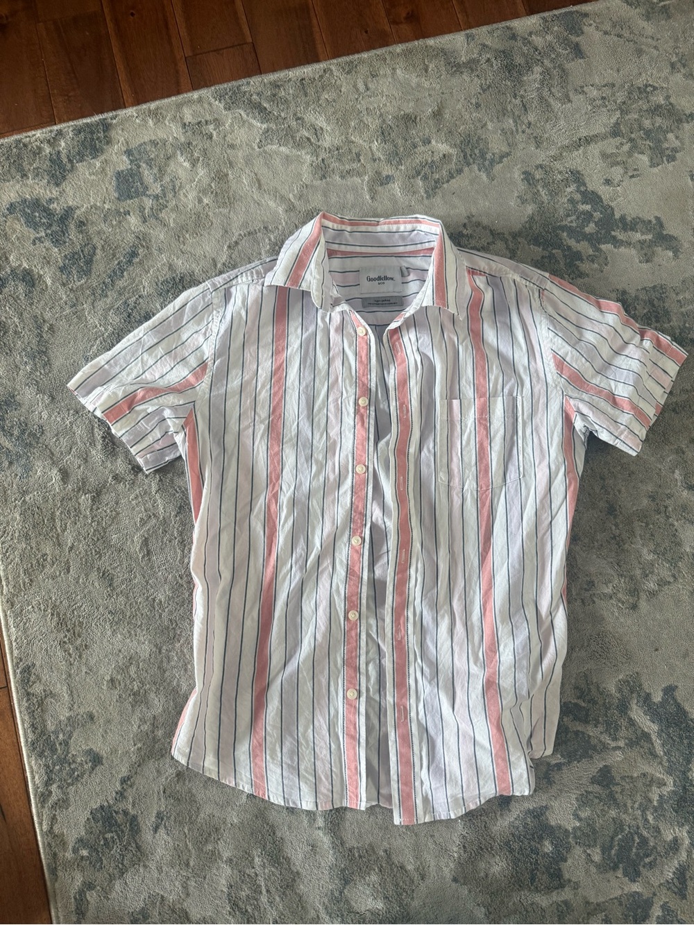 Goodfellow short sleeve button down. Men size small slim. White with stripes